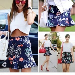 Zara neoprene floral mini skirt size M